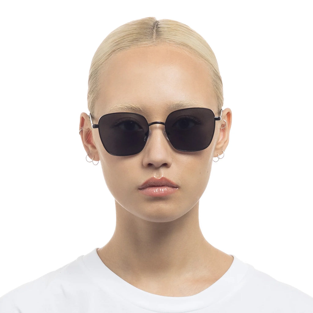 Aire Spiral Sunglasses - Matte Black