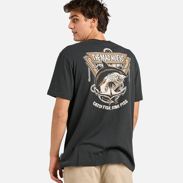 The Mad Hueys Anchor Shark Tee - Vintage Black